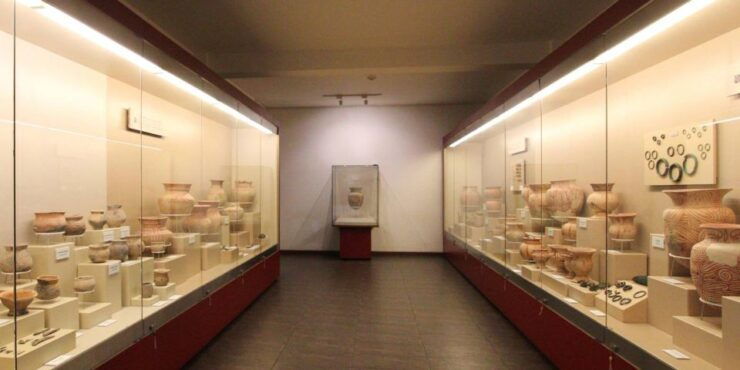 Explore Banchiang and Enjoy Hand Painted Pots With Local - Experience Highlights