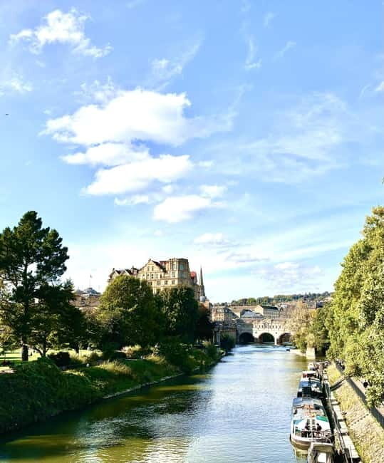 Explore Bath in Spanish: With Olga, local guide - Why This Tour Stands Out