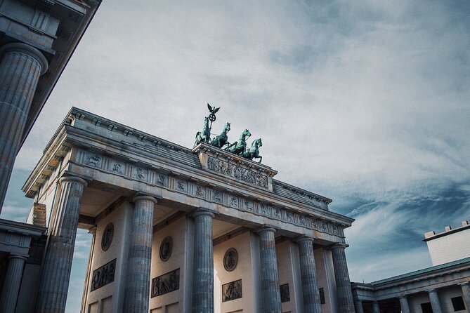 Explore Berlin Wall to Reichstag and Brandenburg Gate Tour - Good To Know