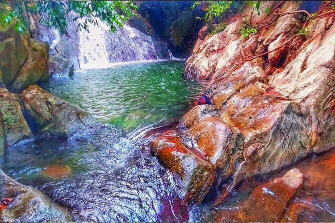 Explore Blue Water Pond Cave from Ella - Practical Tips for a Smooth Experience