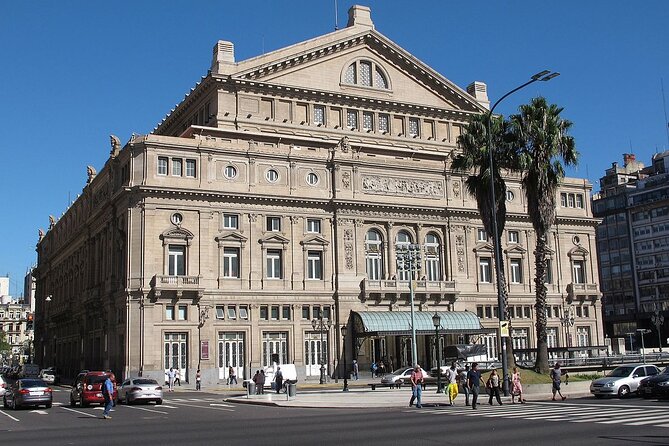 Explore Buenos Aires' Historic Center: Unforgettable Tour - Meeting and Pickup Options