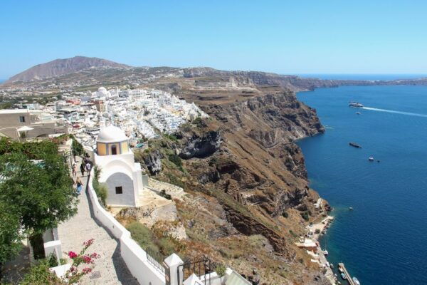 Explore Bygone Santorini: Guided Archaeological Walking Tour - Breathtaking Volcanic Landscape and Stunning Sunsets