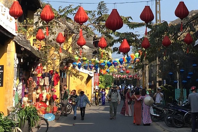 Explore CAM KIM Island&HOI an WALKING TOUR From Hotels in DA NANG or HOI an City - Immerse Yourself in the Rich Culture and History