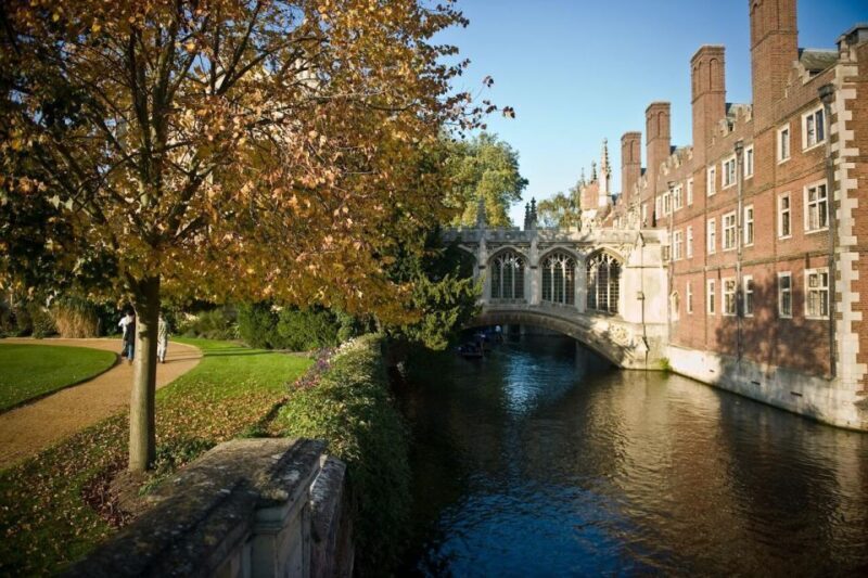 Explore Cambridge with Family  Private Walking Tour - Good To Know