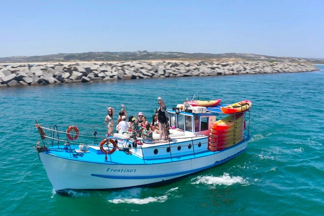 Explore Caves and Beaches of Alvor - Boat & Kayak Tour - Meeting and Pickup Information