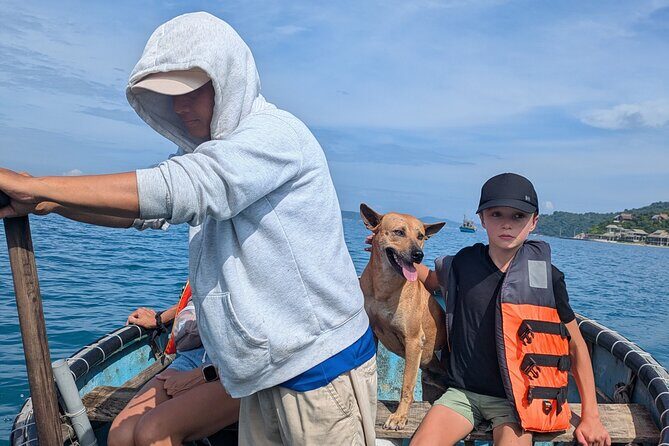 Explore Cham Island on a Private Snorkeling Adventure - What to Expect from the Itinerary