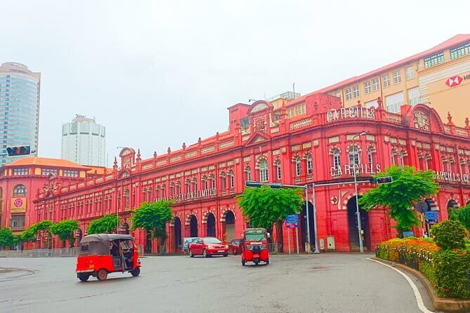 Explore Colombo City Highlights in a Private Tuk Tuk - Authentic Experiences and Hidden Details