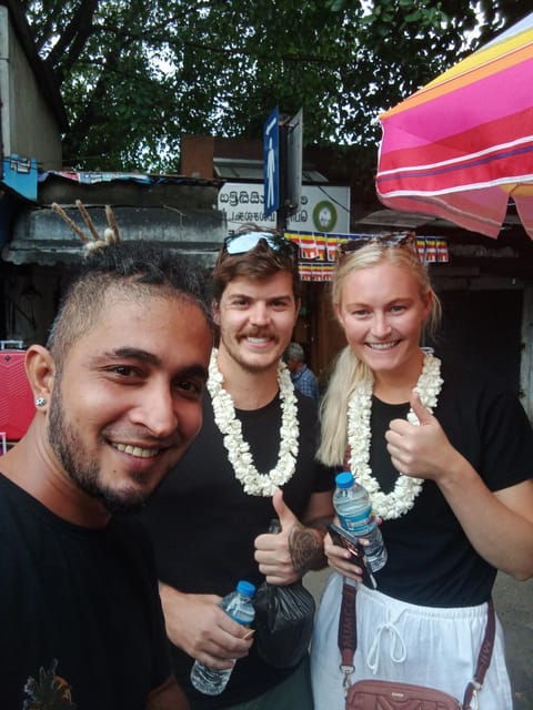 Explore Colombo CITY With Food and Drinks Formorning/Evening - Pickup and Drop-off Services