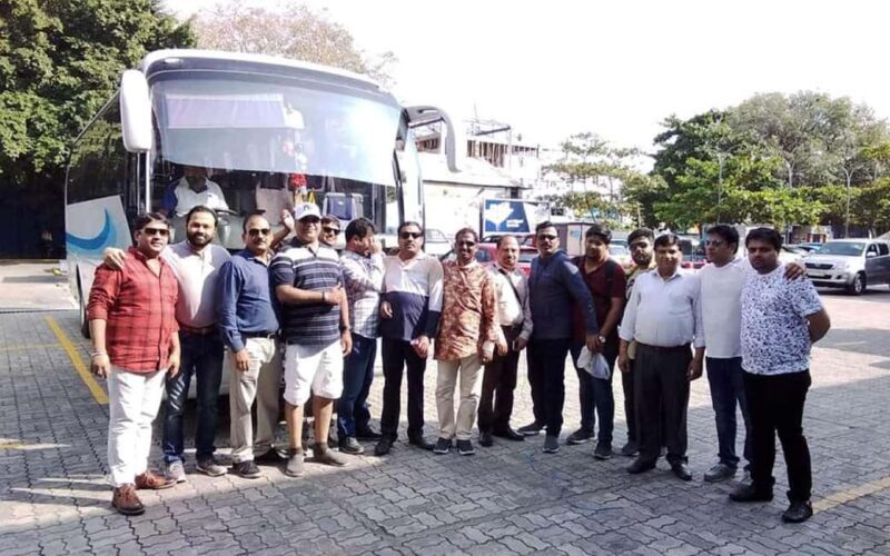 Explore Cultural Colombo and Local Cuisine Tour by bus - Good To Know