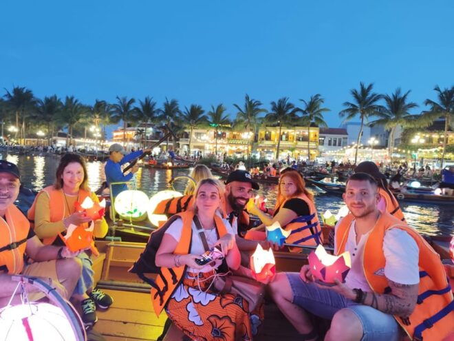 Explore Da Nang City & Hoi an Ancient Town - Private Tour - Important Participant Information