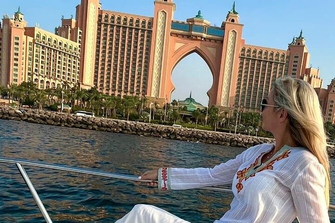 Explore Dubais Highlights: 6-Hour Guided City Tour - The Sum Up