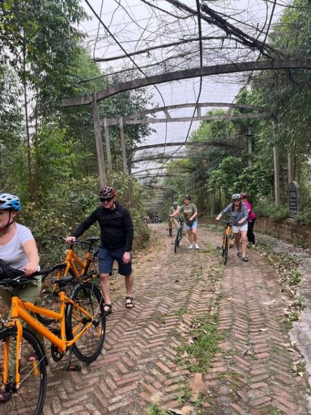 Explore Duong Lam Village With Mia Pagoda, Phung Hung Temple - Frequently Asked Questions