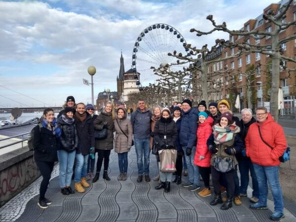 Explore Düsseldorf With Passionate Tour Guides! - Expectation of Tipping and Payment