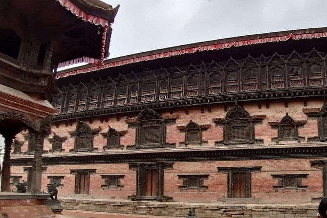 Explore Entire Kathmandu City by Comfortable Private Car - Pickup and Transportation Details