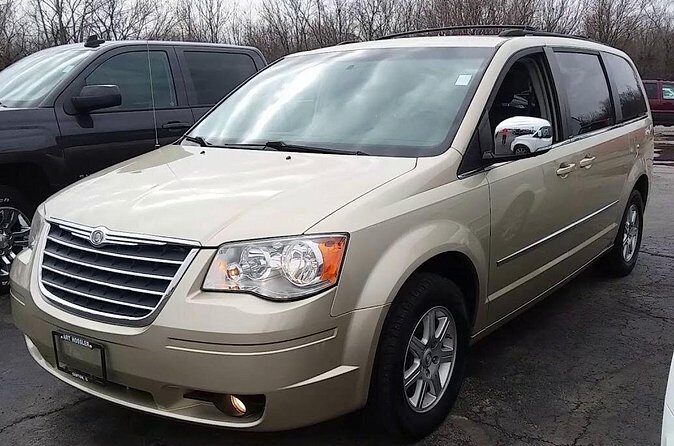 Explore Fernie round trip from Calgary by Private Transportation - Who Is This Transfer Best For?