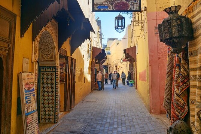 Explore Fes City With Official Guide and Driver of Minivan. - What To Expect