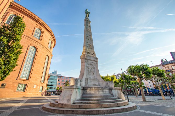 Explore Frankfurt'S Art and Culture With a Local - Common Questions