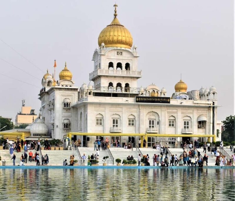 Explore Full Day Delhi Local Tour With Gurdwara Bangla Sahib - Good To Know