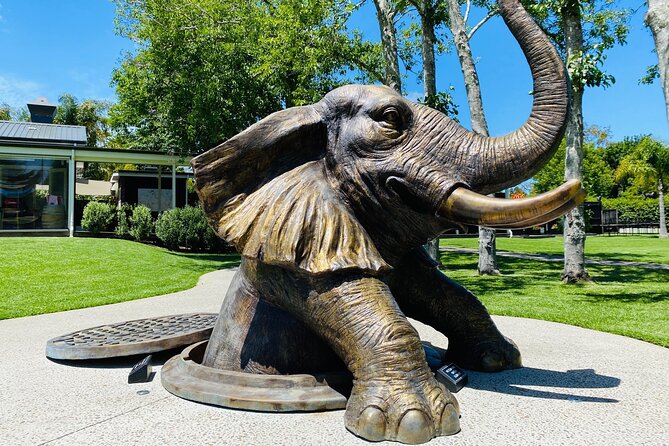 Explore Gardens & Galleries Filled With Incredible Art, Matakana - Vibrant Paintings and Murals