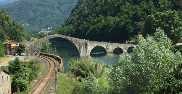 Explore Garfagnana, Land of Cheese and History, From Lucca - History and Culture of Garfagnana