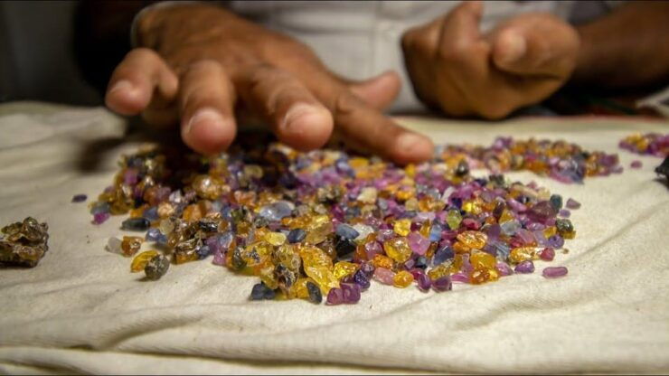 Explore Gem Mines in Rathnapura From Kalutara - Itinerary Breakdown
