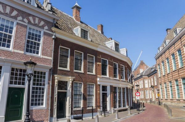 Explore Gems of Utrecht Walking Tour for Couples - Booking Information