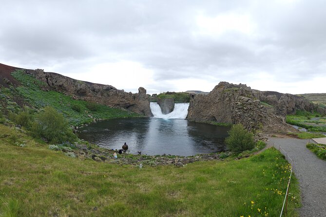 Explore Golden Circle Private Tour Up to 7 Passengers Included - Cancellation Policy: Refunds and Changes