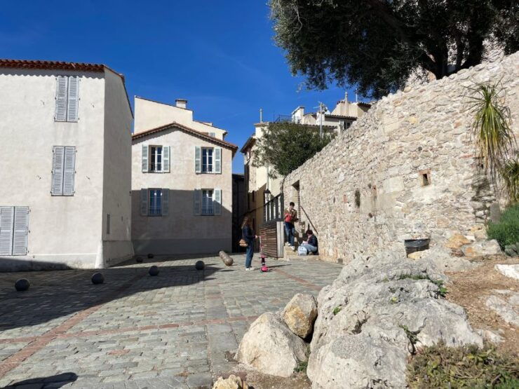 Explore Half Day the French Riviera Aboard Our Classic Bus - Good To Know