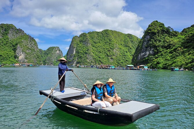 Explore Halong Day Luxury Tour - Limousine Transfer, Cave & Kayak - Scenic Views