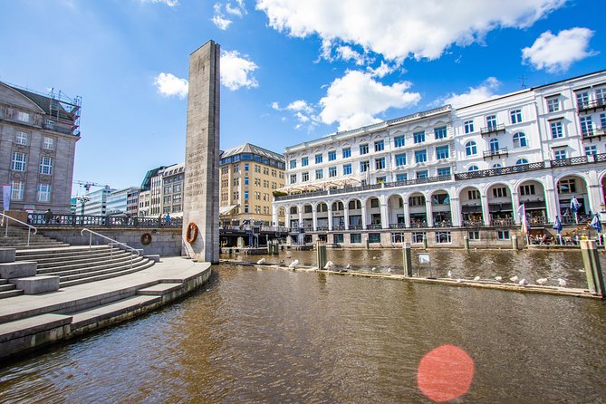 Explore Hamburg in 90 Minutes With a Local - Common Questions