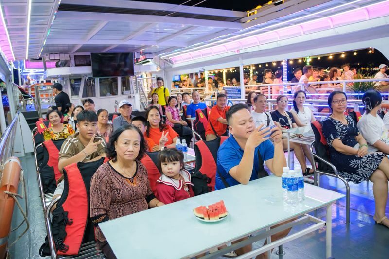 Explore Han River by Night by 7STARS Cruise Da Nang - What you see from the Han River