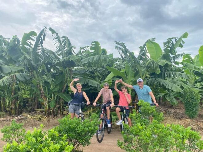 Explore Hanoi Down Town and Countryside Biking Tour - Experience and Activities