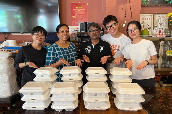 Explore HCMC by US Army Jeep: History & Food - Authentic Vietnamese Crafts and Local Life