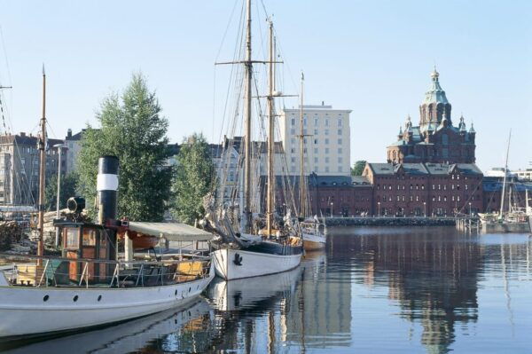 Explore Helsinki in Any Weather, Using the Saxdor 320 Gtc. - Safety Measures