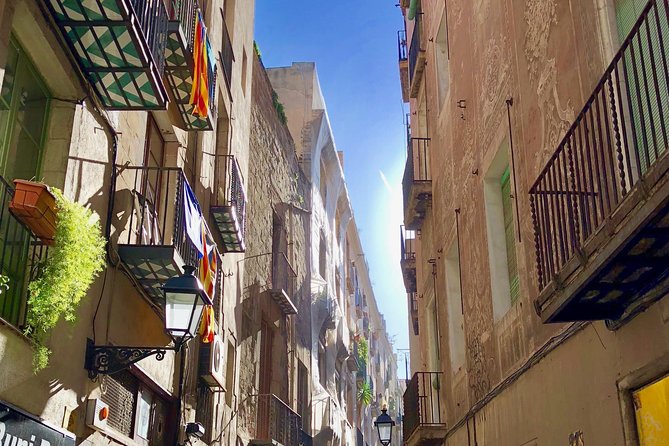 Explore Hidden Streets of Barcelona With a Local - Tips for Exploring Barcelonas Hidden Streets
