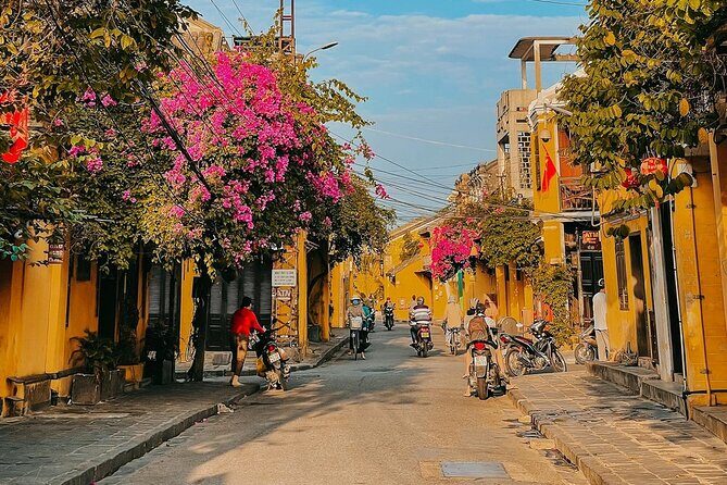 Explore Highlights Hoi An by Walking - A Deep Dive into the Hoi An Walking Tour