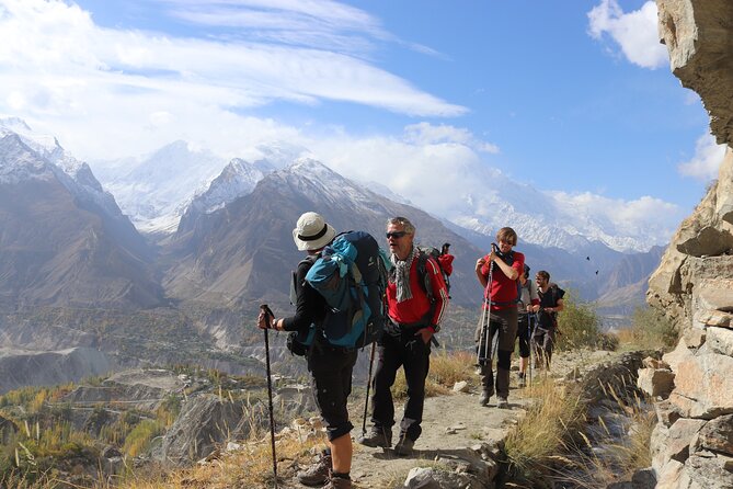 Explore Hunza Valley Pakistan - Hunza Valley: A Gem in Pakistan