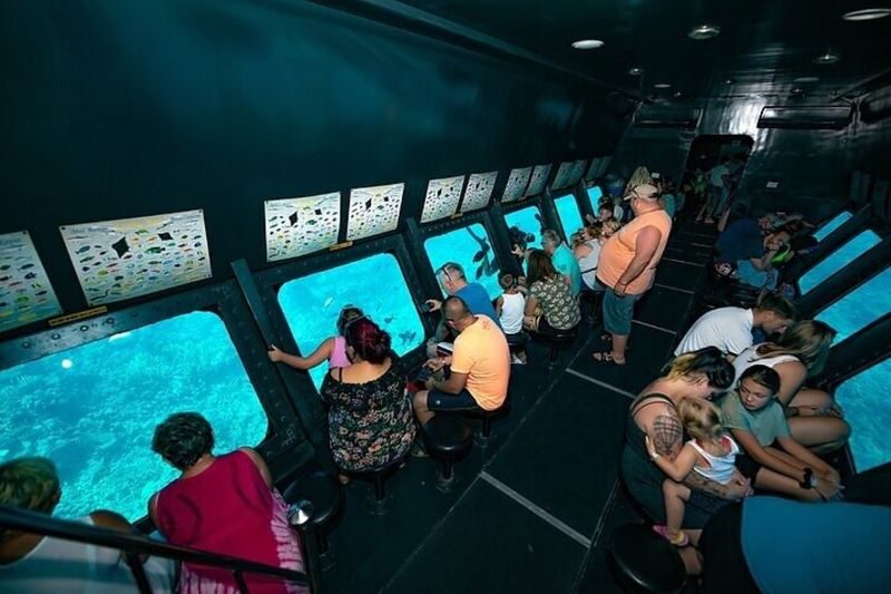 Explore Hurghada Semi-Submarine Tour & Snorkeling - Hurghada - One guided snorkeling stop, with a useful caveat