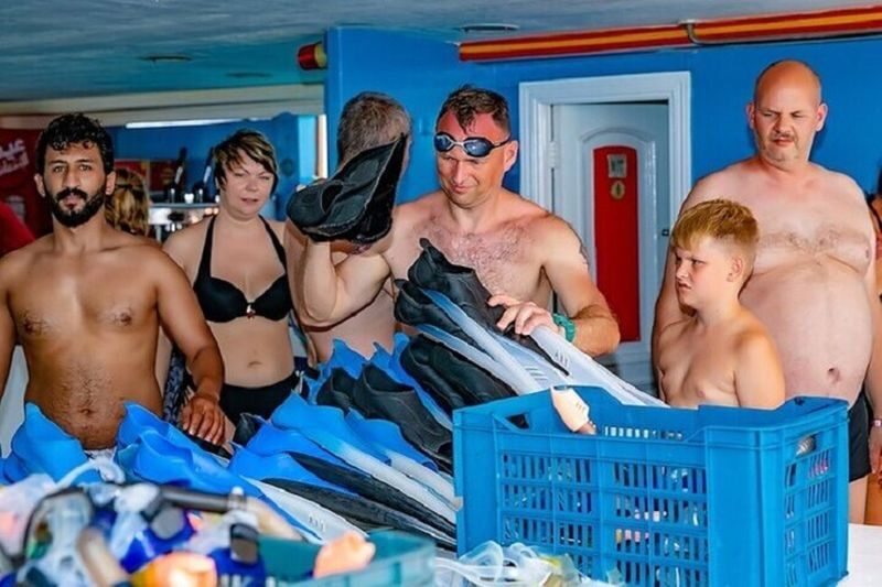Explore Hurghada Semi-Submarine Tour & Snorkeling - Hurghada - Booking details worth checking