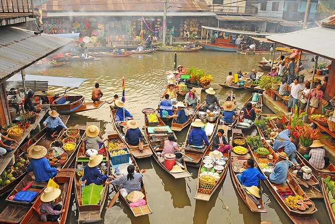 Explore Khlong Lat Mayom Floating Market in Bangkok Tour - Local Food and Delicacies