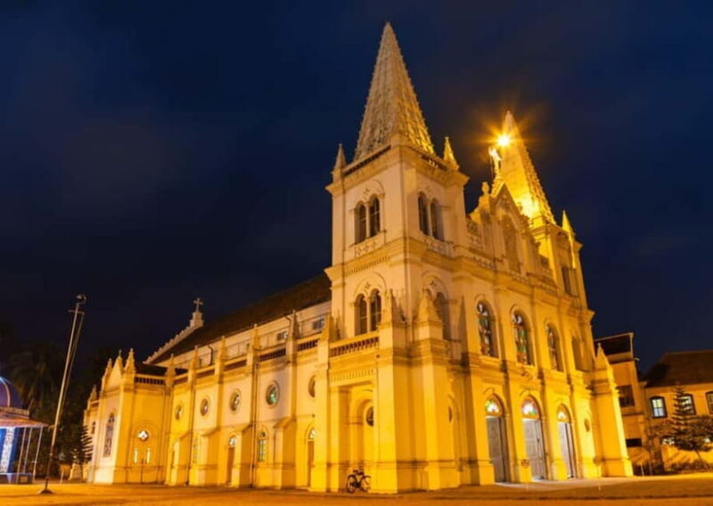 Explore Kochi in Nightlights: Guided Tour by Foot - Good To Know