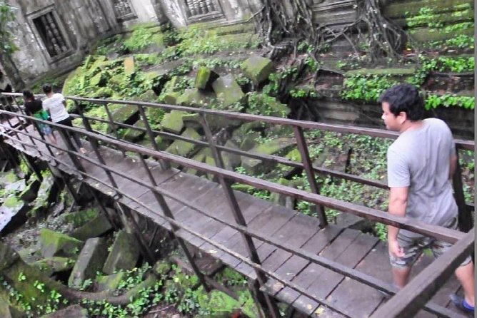 Explore Kompong Khleang Floating Village & Beng Mealea Temple - Directions