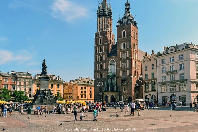 Explore Krakow in a Day: Private Full-Day Walking Tour - Good To Know