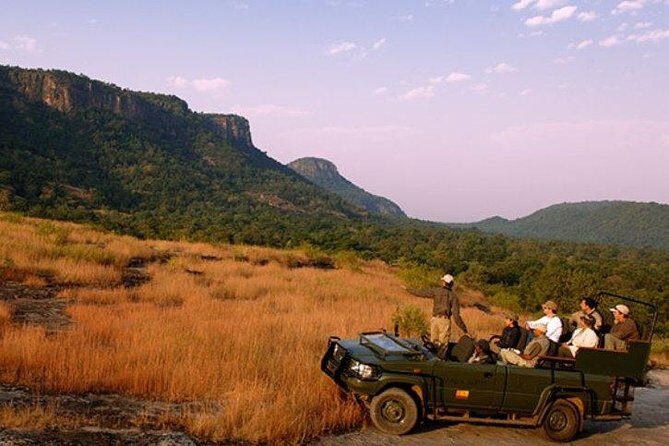 Explore Kumbhalgarh Fort & Jain Temple Tour From Udaipur To Jodhpur - FAQ