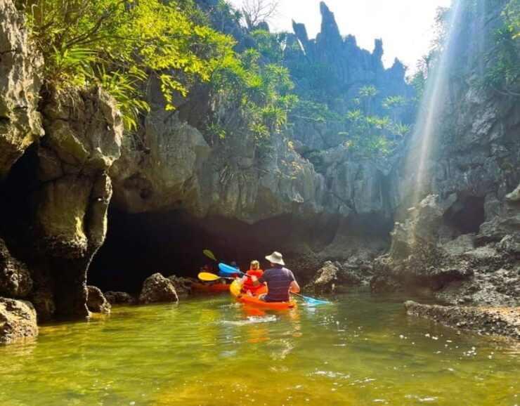Explore Lan Ha Bay 2D1N With a Private Boat From Hanoi - Good To Know