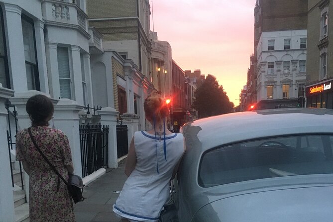Explore London Historical Sites in a Classic 1950's Vintage Car - Inclusive Amenities Provided