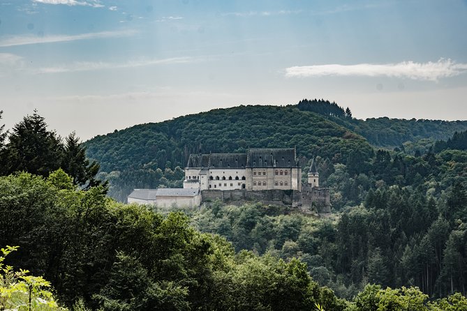 Explore Luxembourg in 1 Hour With a Local - Whats Included