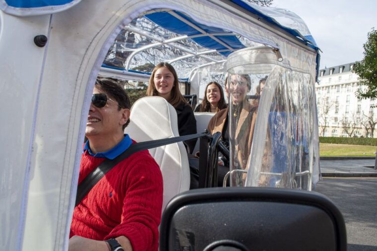 Explore Madrid's Top Sights on an Electric Tuk-Tuk Tour - Discovering Madrids Iconic Landmarks