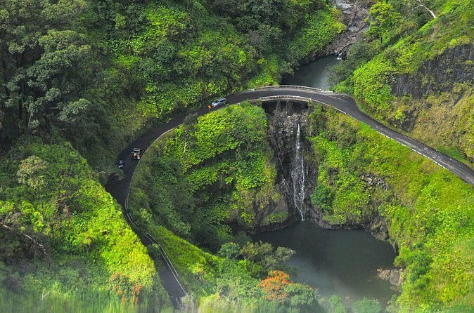 Explore Maui in a Polaris Slingshot Rental from Kihei - The Sum Up