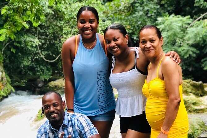 Explore Montego Bay to Exotic Birds and Herb Farm from MontegoBay - Good To Know